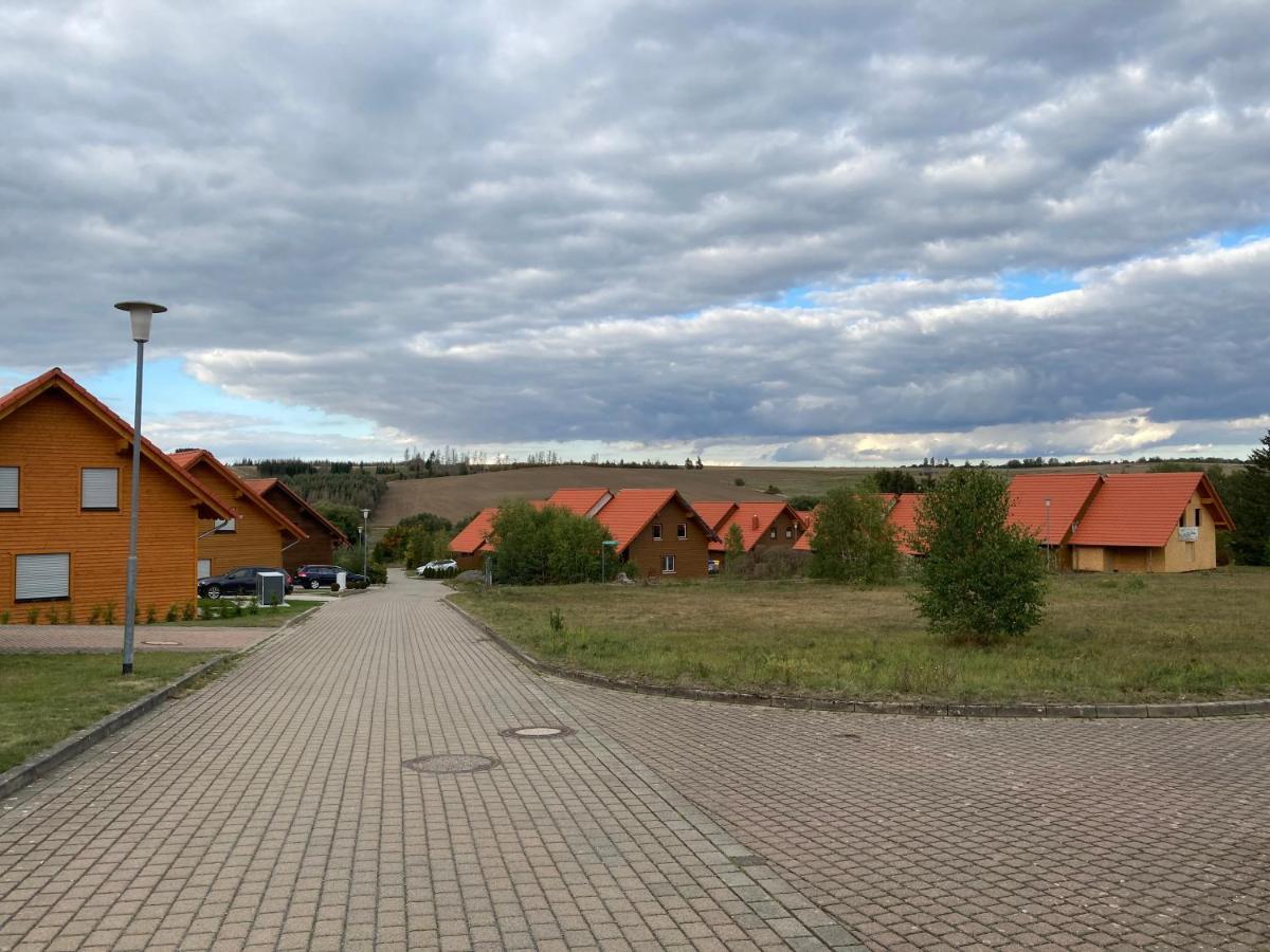 Js Feriendomizile Haus Sonnenschein Bettwaesche Handtuecher Inkl Хассельфельде Экстерьер фото